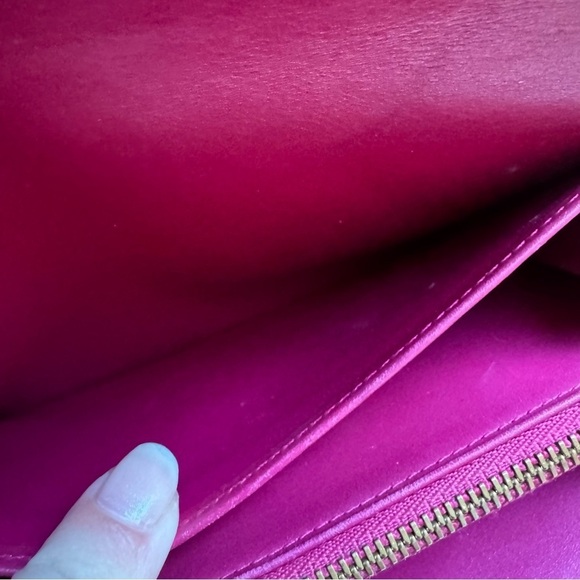 Louis Vuitton Vernis Sarah Wallet - Picture 4 of 12